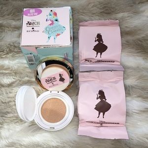 Beyond Makeup - Beyond cushion set Beyond Makeup - Beyond cushion set